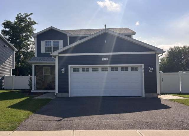Property at 110 Maine Rd, Plattsburgh, NY 12903, 3 beds, 2.5 baths