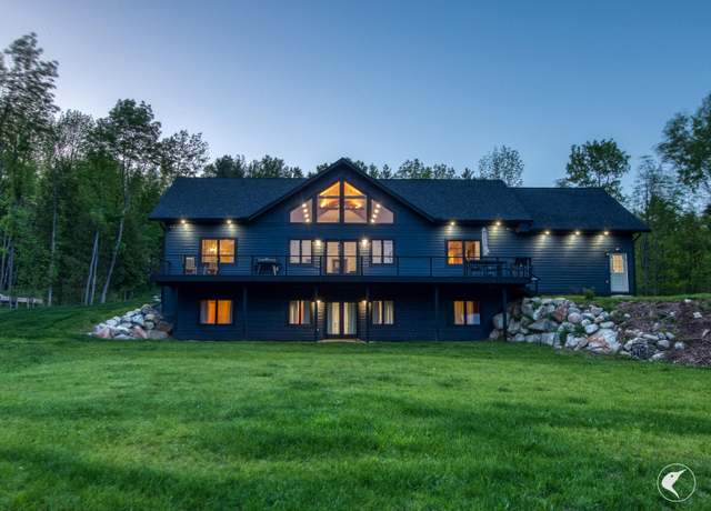 Property at 37 Whiteface Memorial Hwy, Wilmington, NY 12997, 3 beds, 3.5 baths