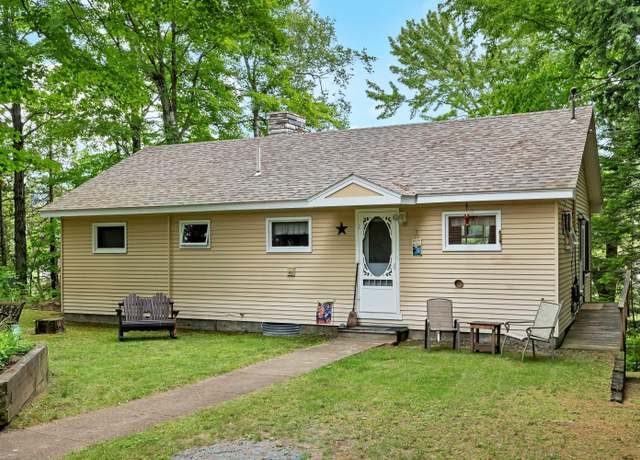 Property at 39 Knox Rd, Schroon Lake, NY 12870, 3 beds, 2 baths