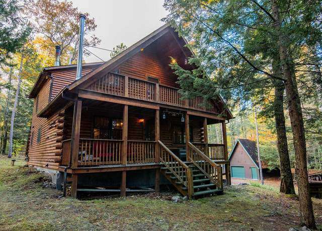 Property at 82 River Rd, Jay, NY 12941, 3 beds, 2 baths