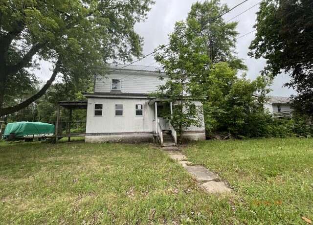 Property at 717 Salmon St St, Fort Covington, NY 12937, 3 beds, 1.5 baths