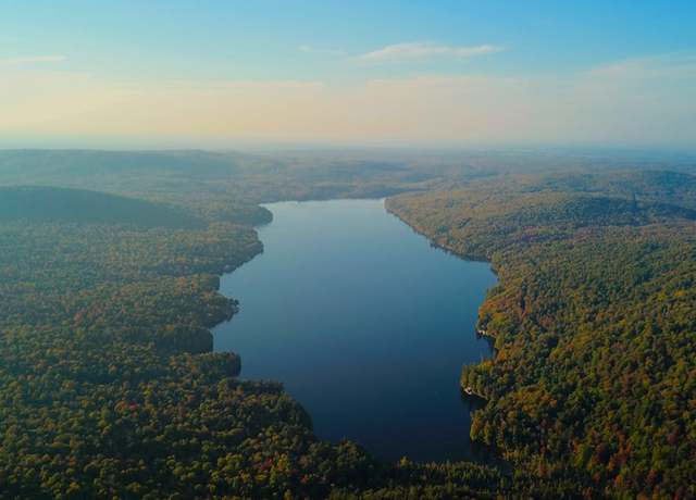 Property at 3 Waterdam Dr, Malone, NY 12953