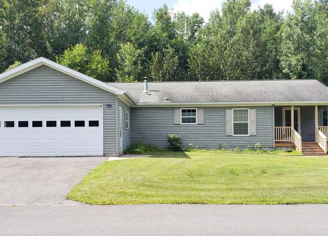 Property at 17 Pinnacle Way, Plattsburgh, NY 12901, 3 beds, 2 baths