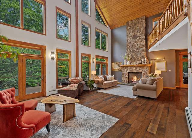 Property at 76 Saddleback Way Way, Lake Placid, NY 12946, 5 beds, 3.5 baths