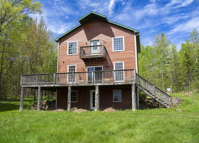 Property at 586 Reservoir Road Rd, Peru, NY 12972, 2 beds, 2.5 baths