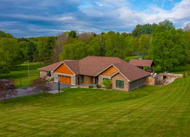 Property at 122 Miner Rd, Malone, NY 12953, 3 beds, 2.5 baths