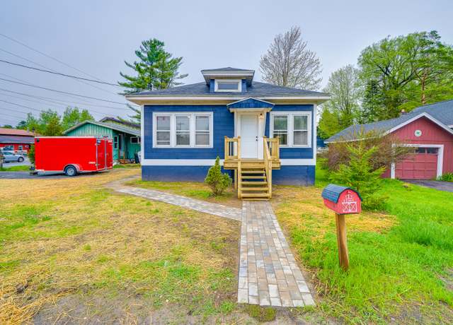 Property at 138 Main St, Tupper Lake, NY 12986, 2 beds, 1 bath