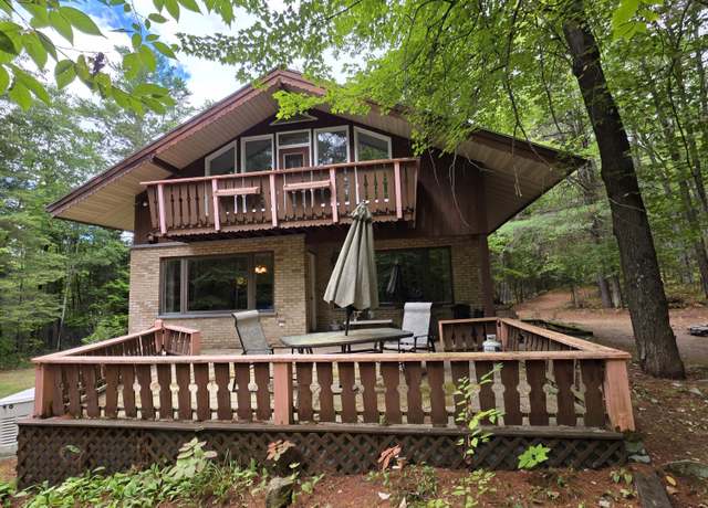 Property at 43 Briar Ln, Jay, NY 12941, 3 beds, 2 baths