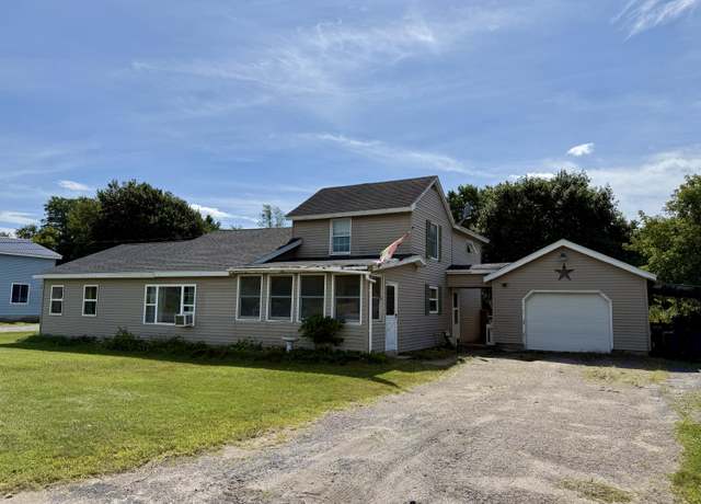 Property at 29 Hill St, Keeseville, NY 12944, 4 beds, 2 baths
