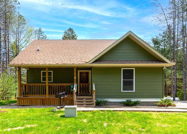 Property at 59 Hardy Rd, Wilmington, NY 12997, 4 beds, 2 baths