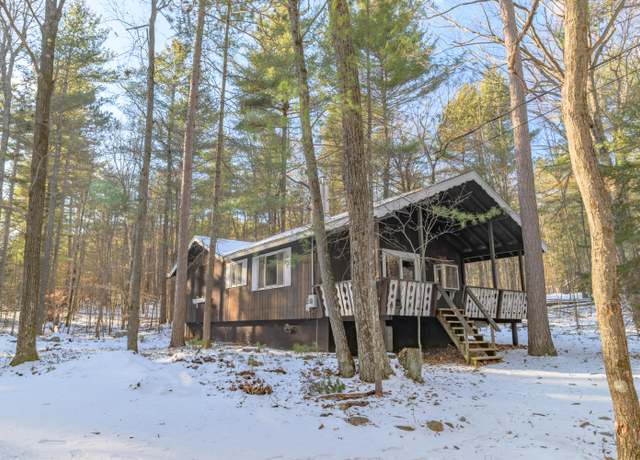 Property at 35 Beech St, Jay, NY 12941, 2 beds, 2 baths