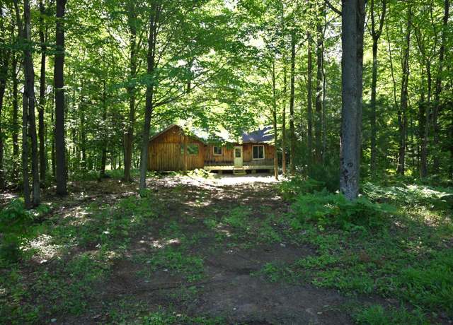 Property at 422 Stebbins Rd, Constable, NY 12926, 3 beds, 1 bath