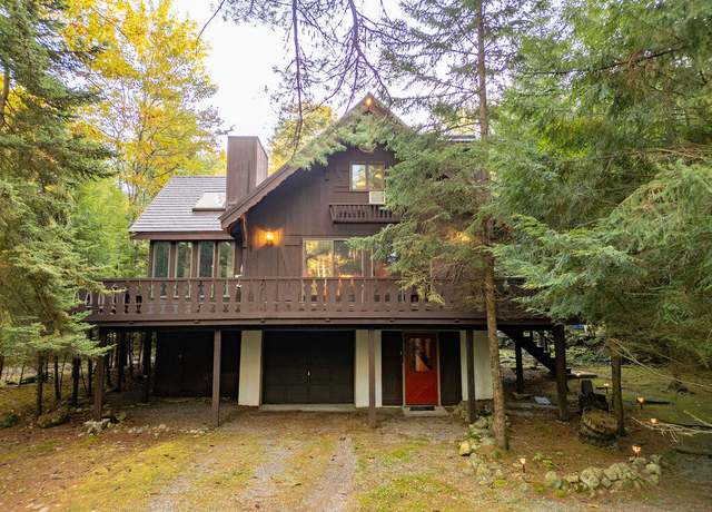 Property at 11 Fawn Dr, Jay, NY 12941, 4 beds, 3 baths