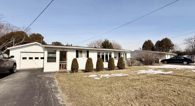 Photo of 19 Seneca Drive Dr, Plattsburgh, NY 12901