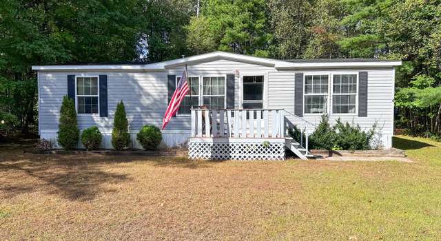 Photo of 4 Crown Pointe Dr, Plattsburgh, NY 12901