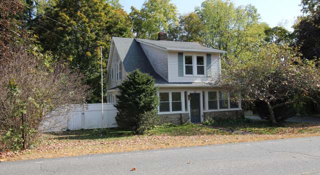 Photo of 22 Maple Street St, Willsboro, NY 12996