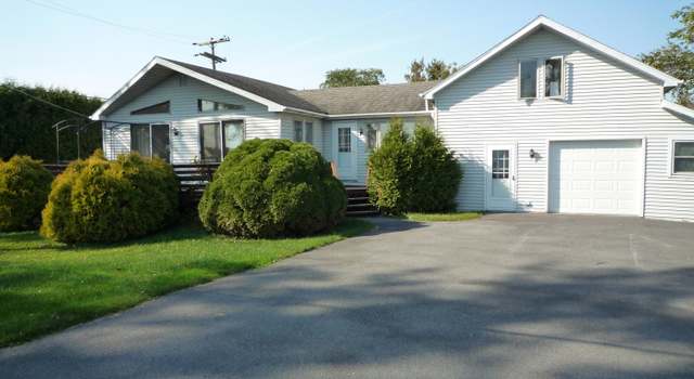 Photo of 957 Lake Shore Rd, Chazy, NY 12921