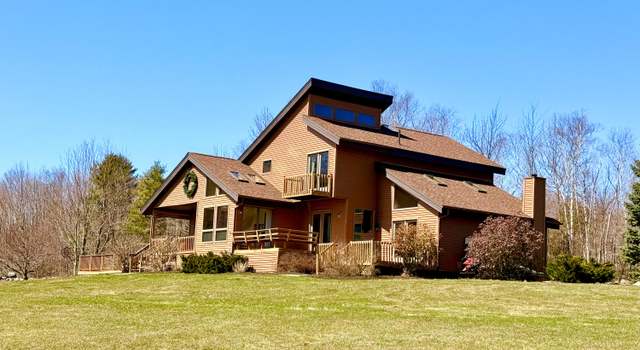 Photo of 47 Spring Run, Morrisonville, NY 12962