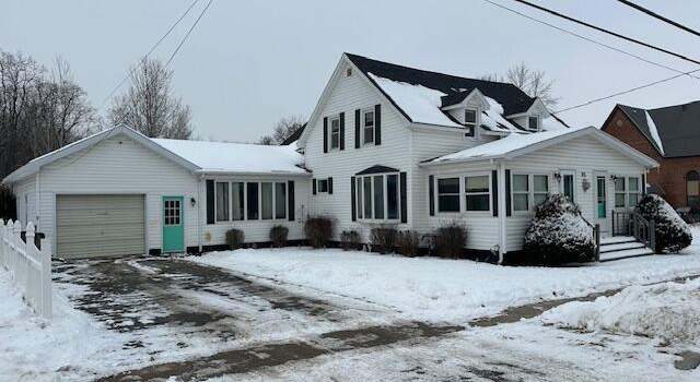 Photo of 91 Church St, Champlain, NY 12919