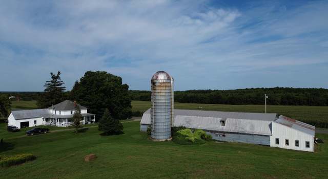 Photo of 890 Farker Road Rd, Chateaugay, NY 12920