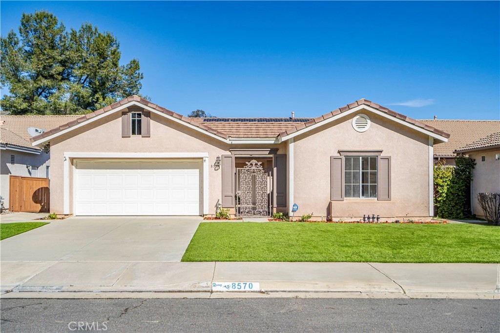 8570 Rolling Hills Dr, Corona, CA 92883 | MLS# CV24018002 | Redfin