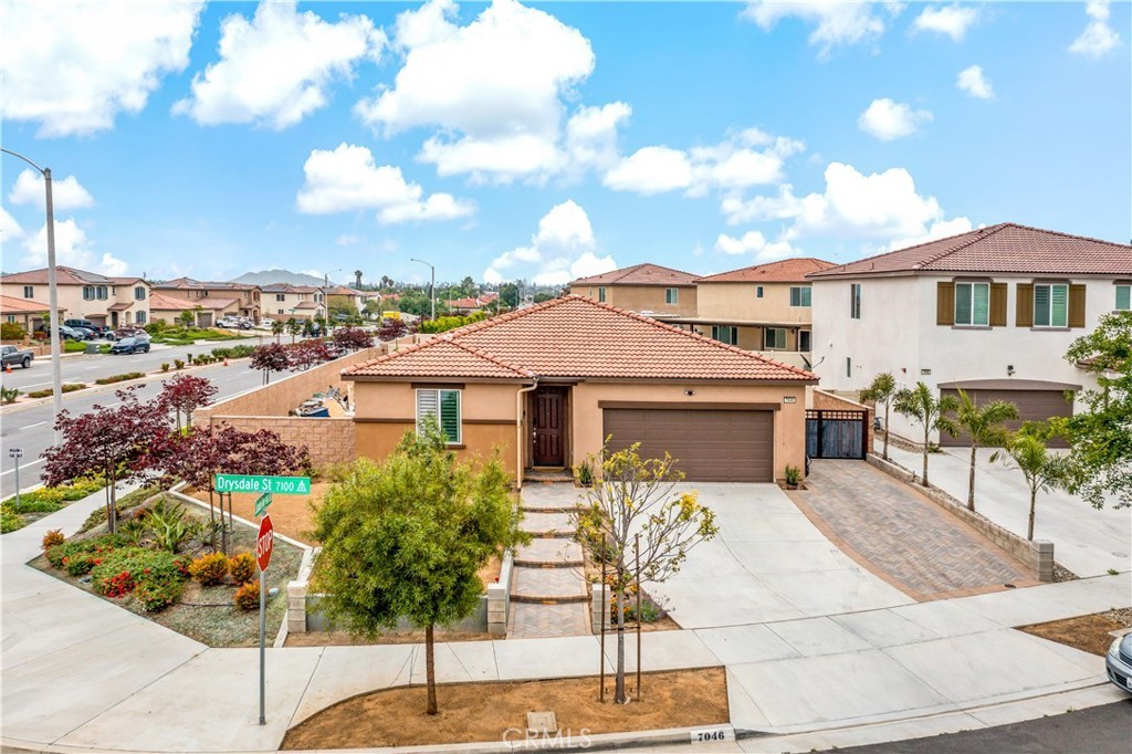 7046 Drysdale St, Riverside, CA 92503