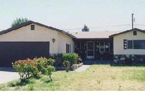 2368 Eucalyptus St