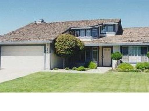 3361 Harbor Dr