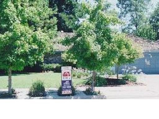 1421 Cameron Ln