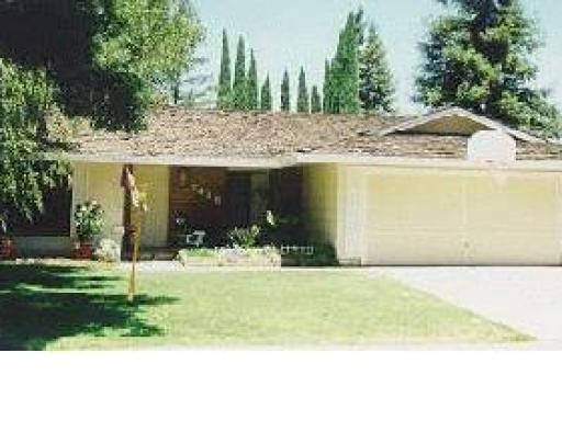 2445 Brookdale Ct