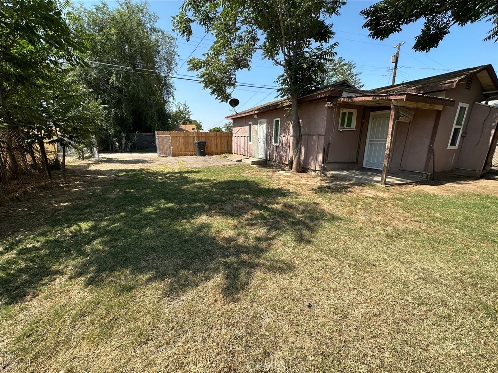 515 Crawford St, Bakersfield, CA 93305 MLS PW24100078 Redfin
