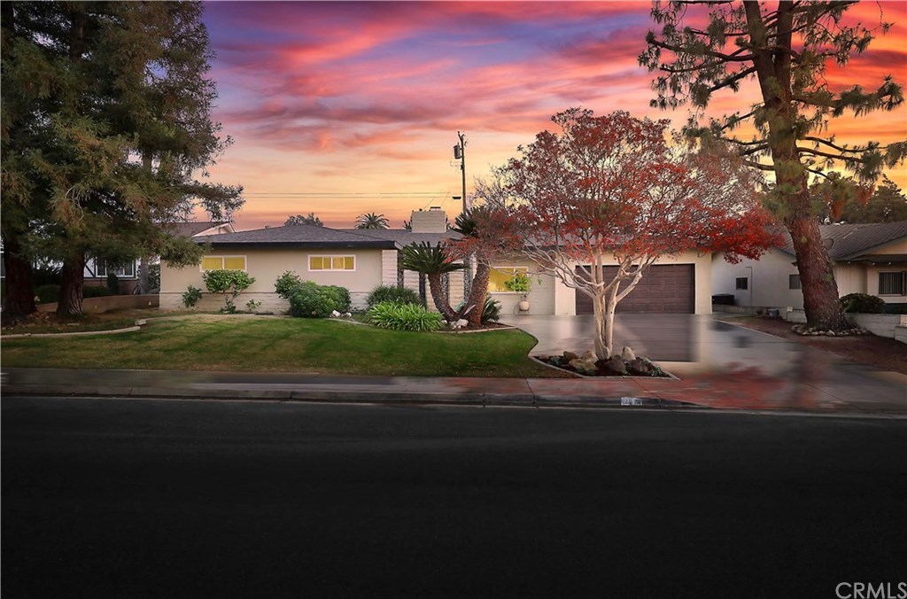 2515 Christmas Tree Ln, Bakersfield, CA 93306 MLS PI20246085 Redfin