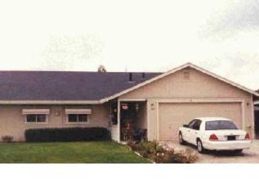 747 Marian Ct