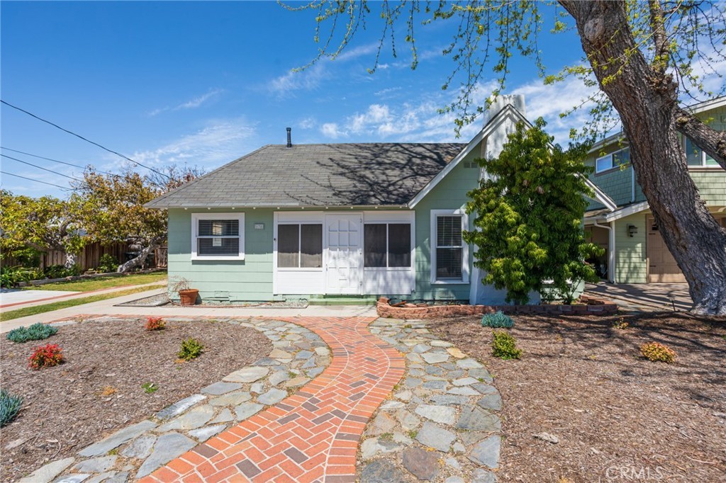 178 Virginia Pl, Costa Mesa, CA 92627 | MLS# NP23065144 | Redfin