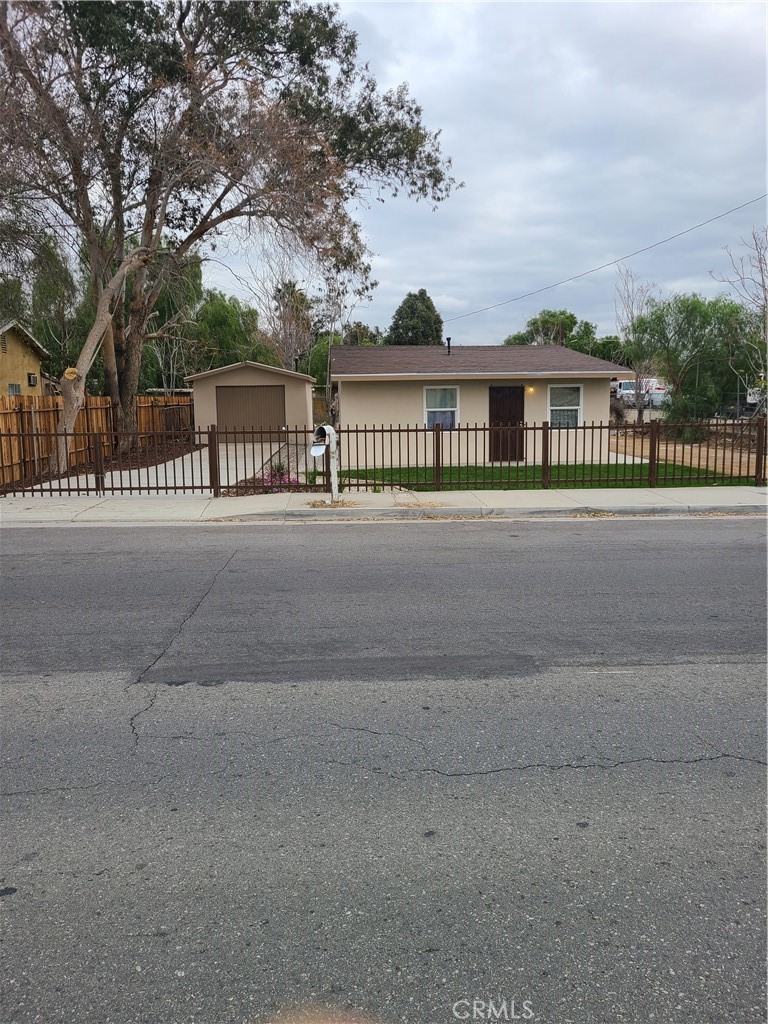 4976 Etiwanda Ave, Jurupa Valley, CA 91752 | MLS# EV22250153 | Redfin