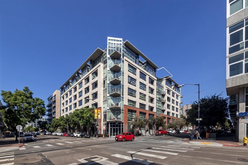 1050 Island Ave, San Diego, CA 92101 | MLS# PTP2002169 | Redfin