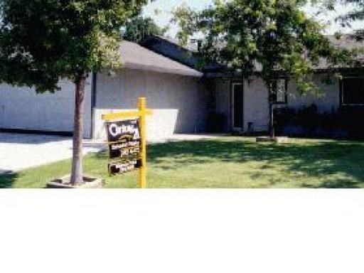 746 Marian Ct