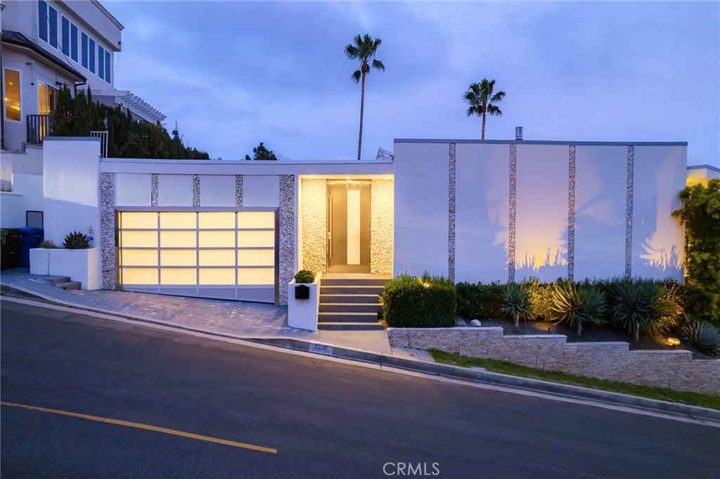2200 Hercules Dr, Los Angeles, CA 90046 MLS AR23028201 Redfin