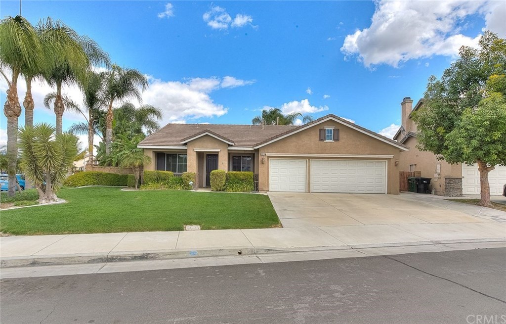 6944 Goldfinch Cir, Eastvale, CA 92880 | MLS# CV20053205 | Redfin