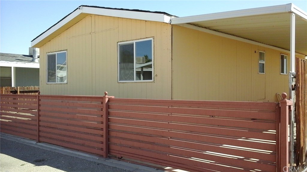 21801 Mesquite St #85, California City, CA 93505