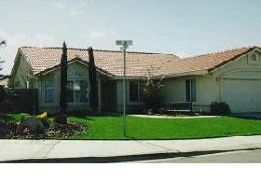 1036 Blue Jay Ct