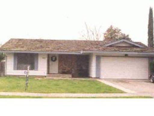 3015 Bedford Dr