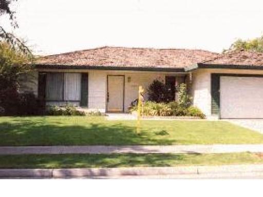 3309 Columbia Ave