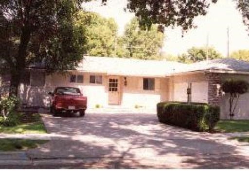 2273 Carmel Rd