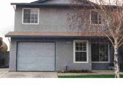 1449 Vine Cir
