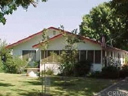 862 Weaver Ave