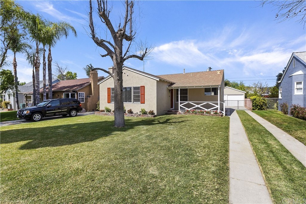 4653 Sunnyside Dr, Riverside, CA 92506 | MLS# SW20065324 | Redfin