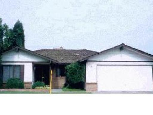 109 Laurel Ave