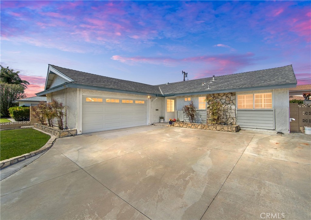 Duy Phan/A1139-9/ 5311 Park Ave, Garden Grove, CA 92845 | Redfin