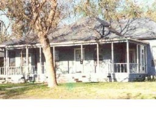 3703 Marlyn Ct